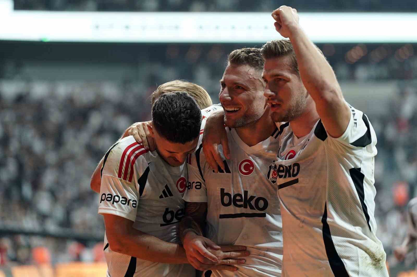 Trendyol Süper Lig: Beşiktaş: 2 - Eyüpspor: 1 (Maç sonucu)
