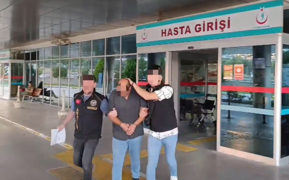 İzmir’de aranan şahıslara yönelik şafak operasyonu: 149 gözaltı
