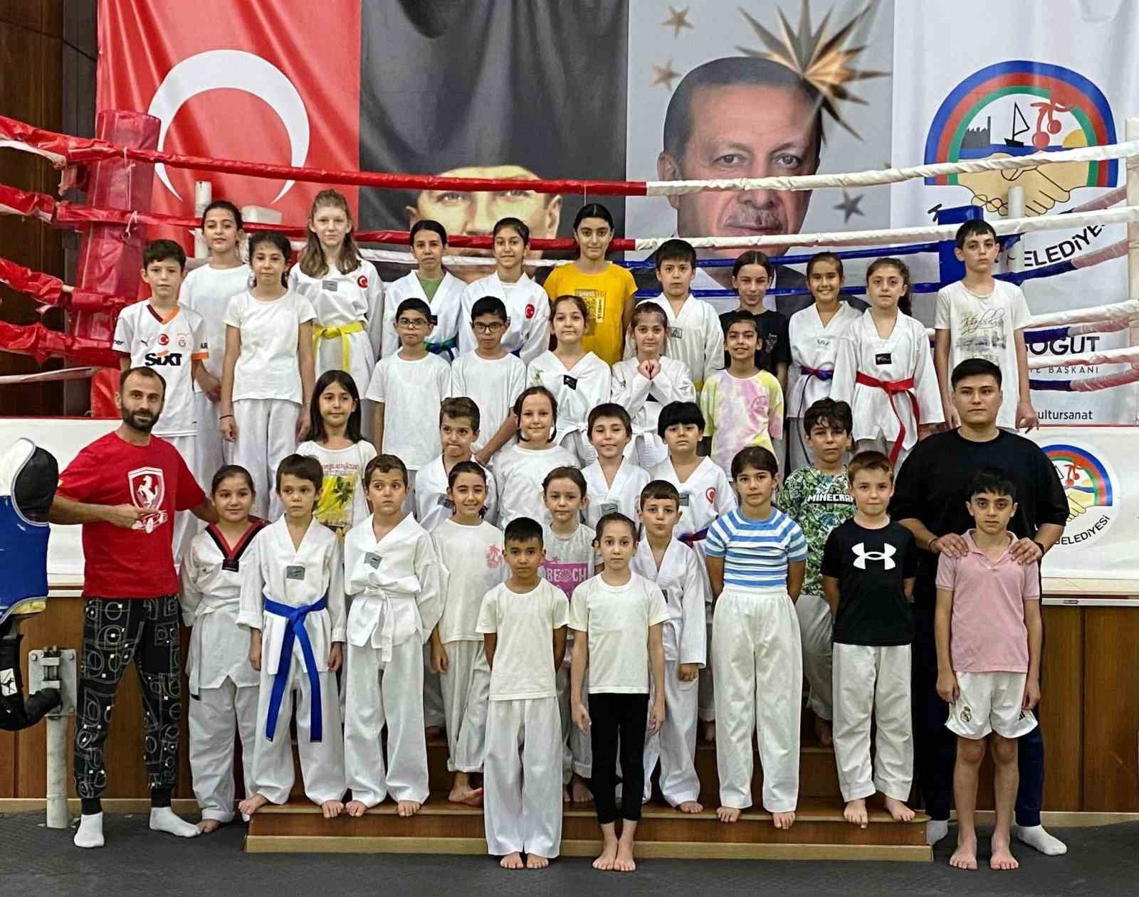 Körfez’de taekwondoya yoğun ilgi