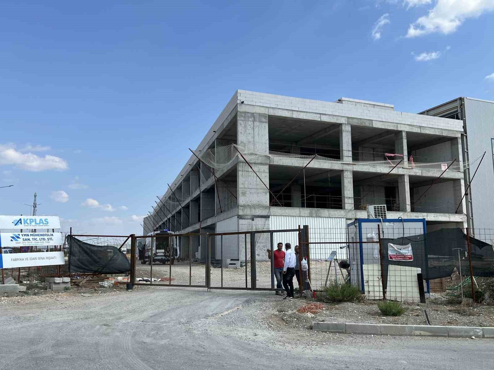 Manisa OSB’deki fabrika inşaatında göçük: 1 işçi öldü