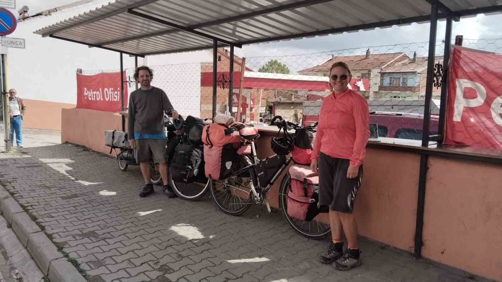 2 bin 300 km pedal çeviren Alman karı koca Türkiye’yi geziyor
