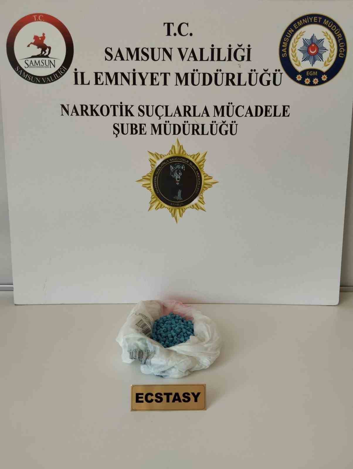 Samsun’da 526 adet ecstasy hap ele geçirildi