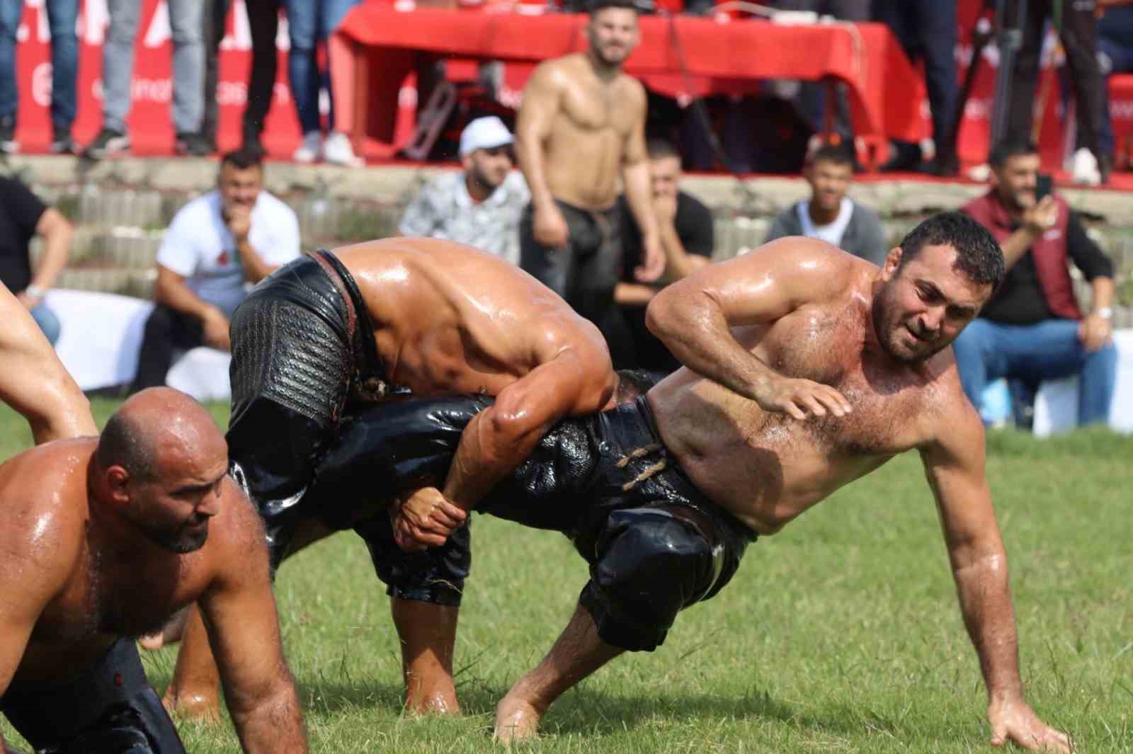 Turgutlu Belediyesi dördüncü kez yağlı güreşlere hazırlanıyor
