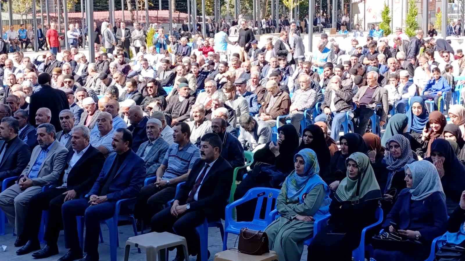 Van’da Mevlid-i Nebi etkinliği düzenledi
