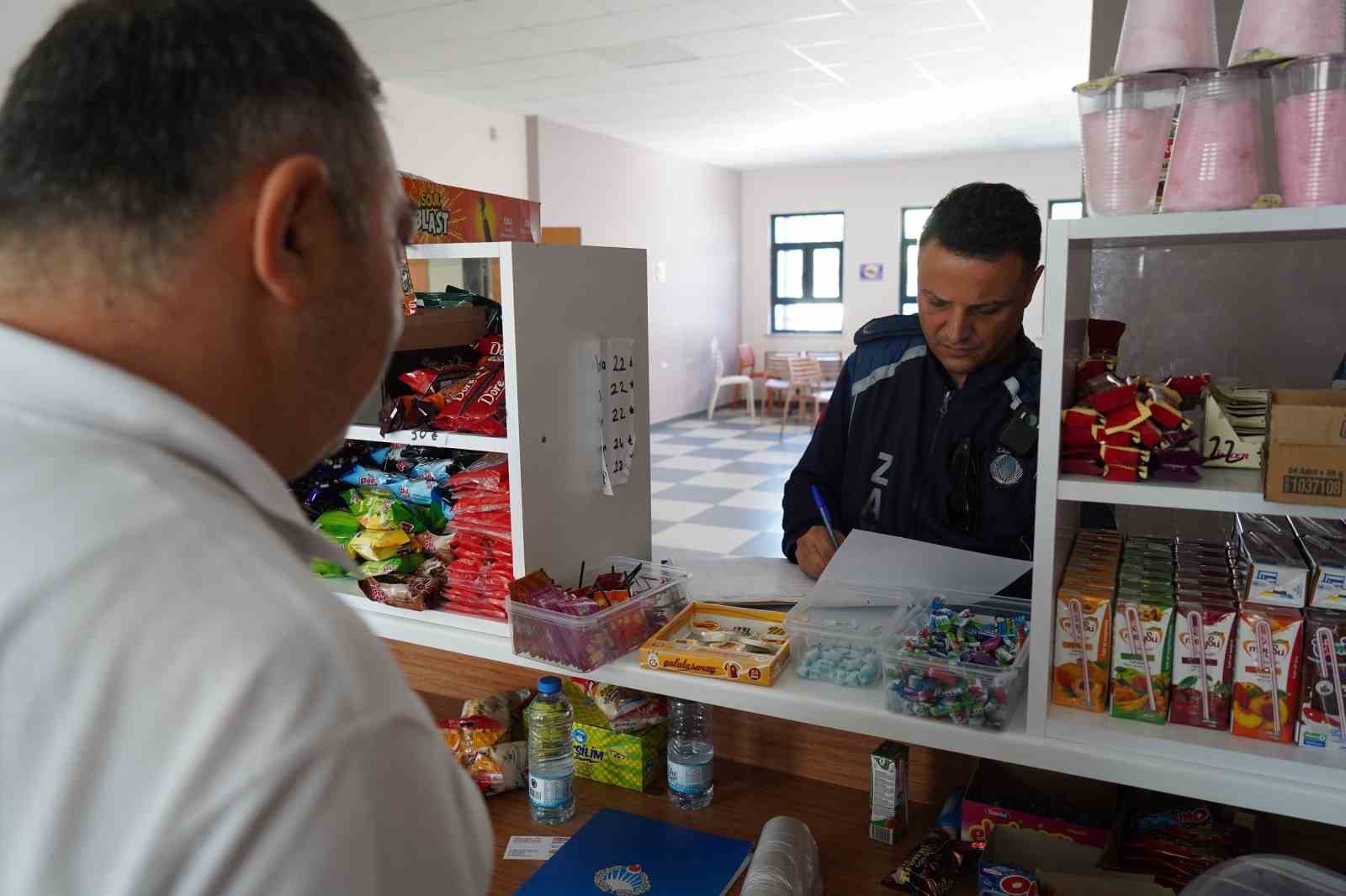 Zabıtadan okul kantinlerinde denetim