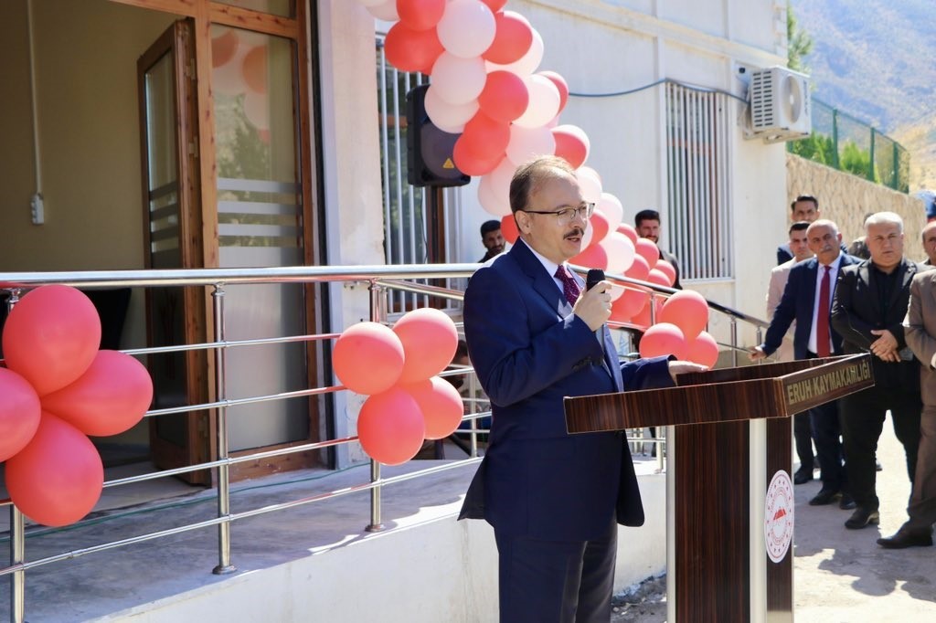 Eruh’ta Sosyal Hizmet Merkezi açıldı