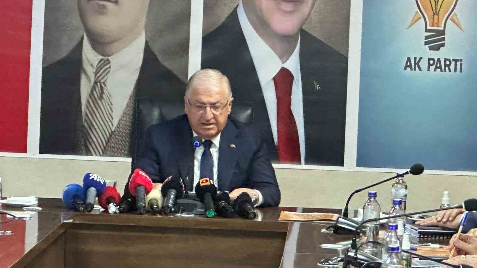 Bakan Güler: "Hakkari terörden çok çekti"
