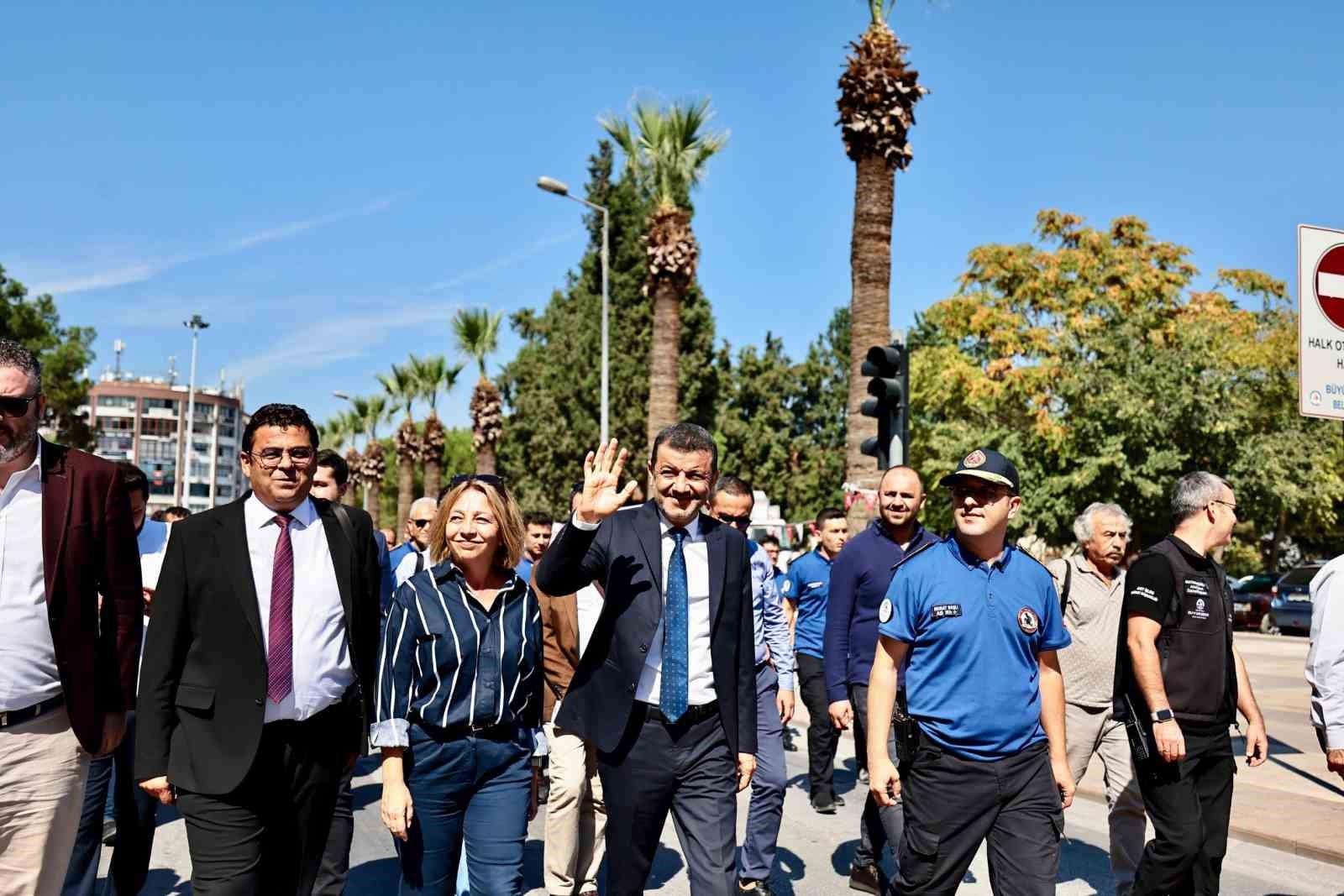 Denizli İtfaiyesinden, İtfaiye Teşkilatının 310. yaşında g&ouml;vde g&ouml;sterisi
