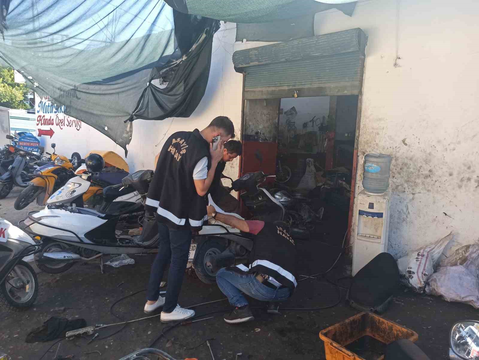 Hatay’da motosiklet tamircileri denetlendi
