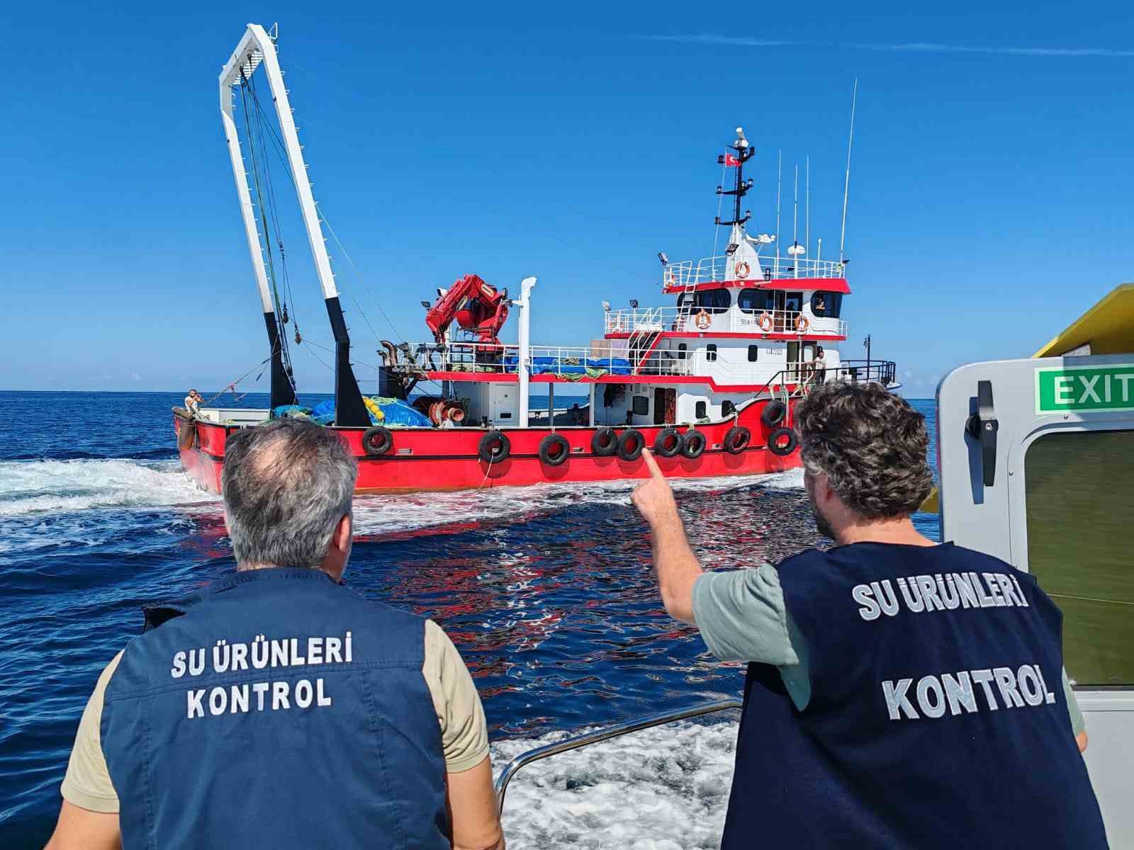 Sinop’ta dron destekli su ürünleri denetimi
