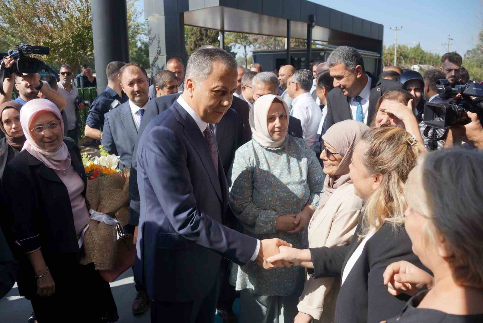 İçişleri Bakanı Yerlikaya Aydın’da
