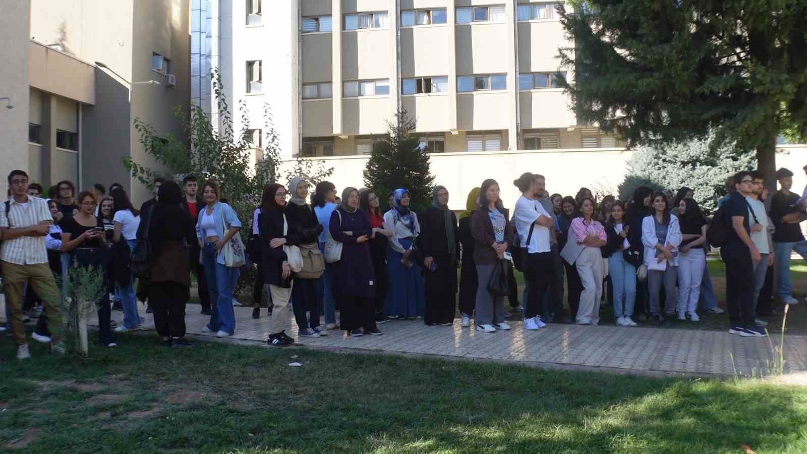 Başkan Şerifoğulları, vatandaşlarla bir araya geldi