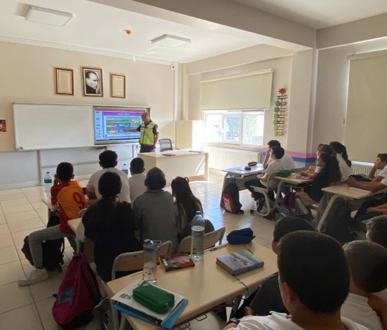 Kırklareli&rsquo;nde okul servisleri denetlendi
