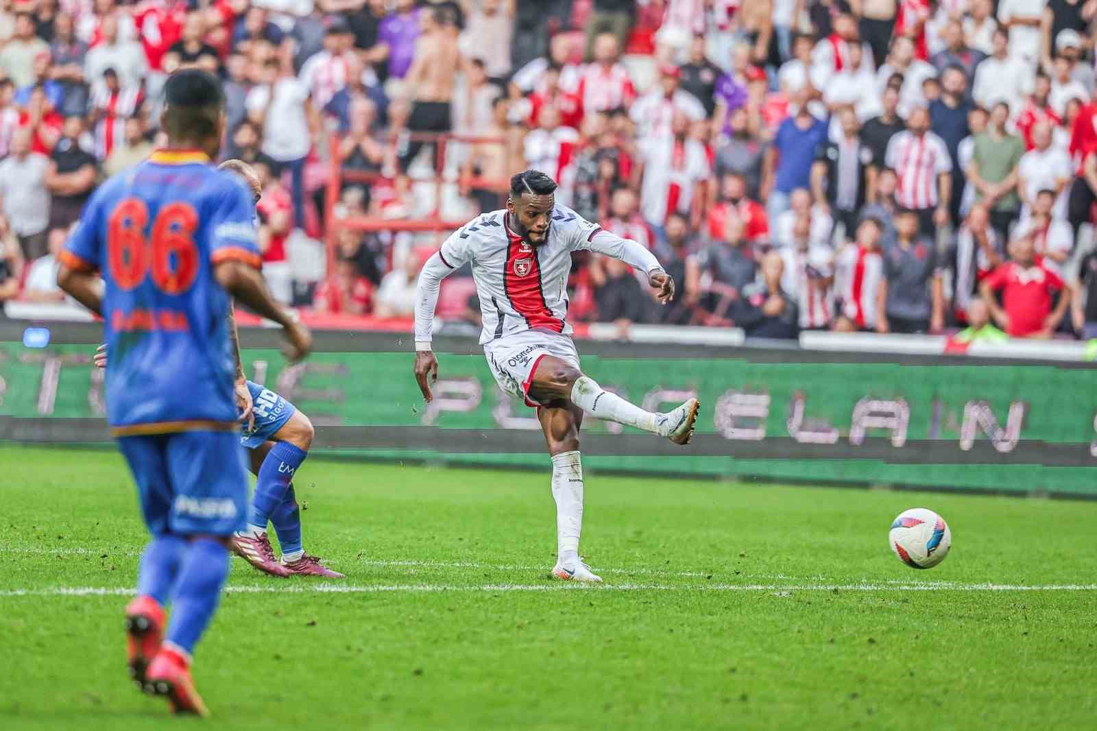 Trendyol Süper Lig: Samsunspor: 4 - Göztepe: 3 (Maç sonucu)
