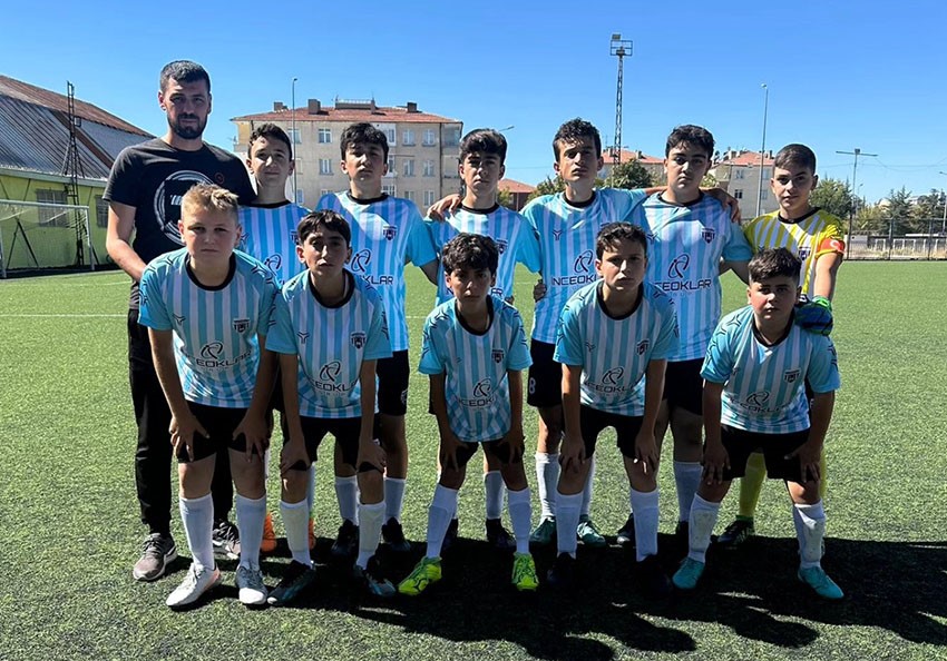 Başakpınar U-14 takımı seriye bağladı
