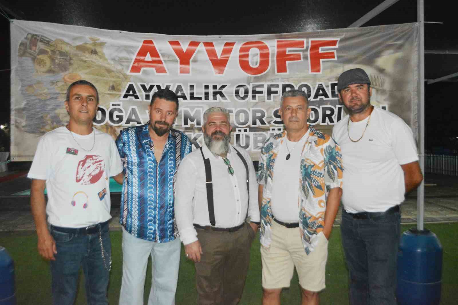 Ayvalıklı off-roadcılar 80&rsquo;ler gecesiyle coştu
