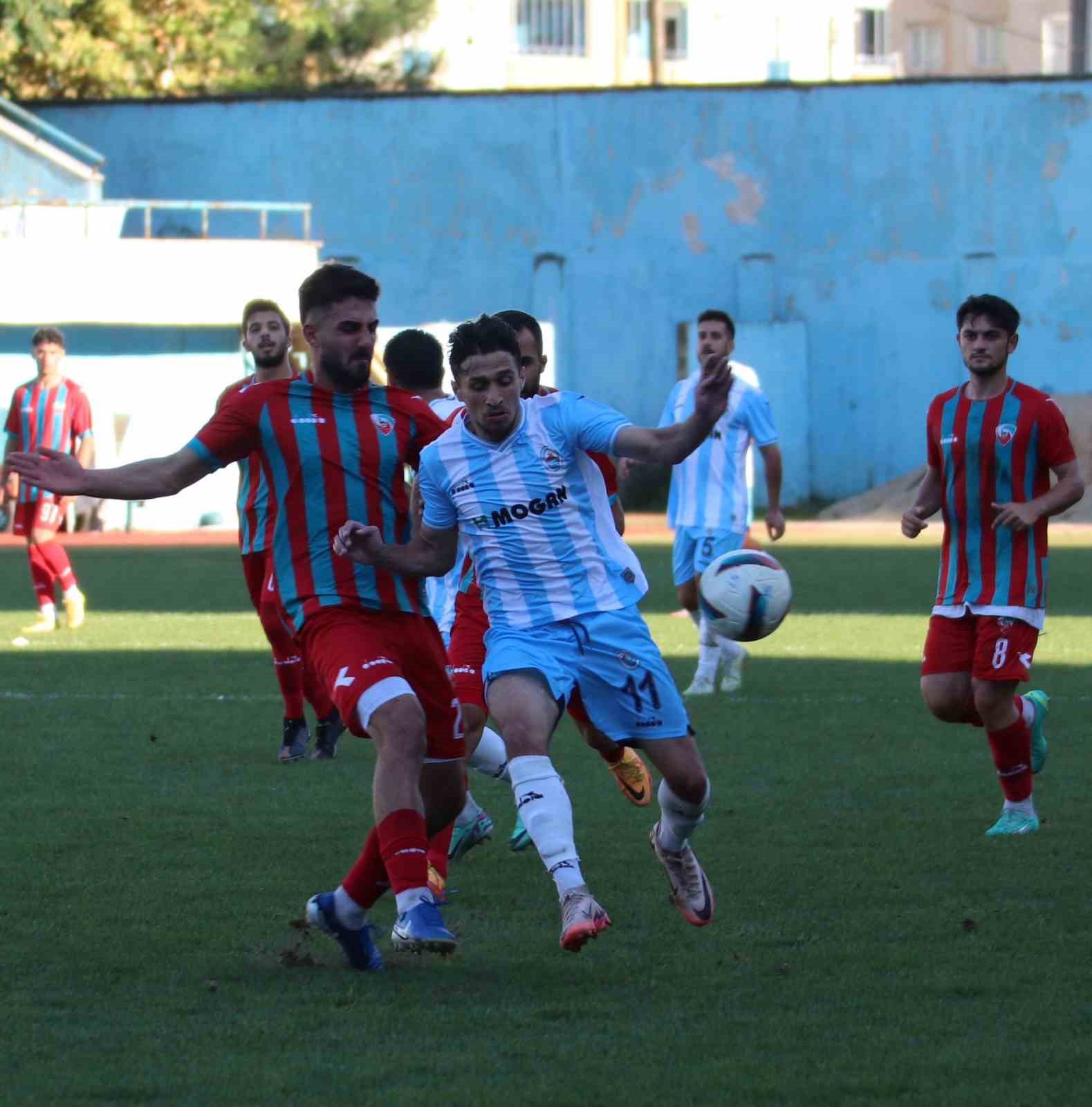 TFF 3. Lig: Pazarspor: 5 - Viranşehir Belediyespor: 0
