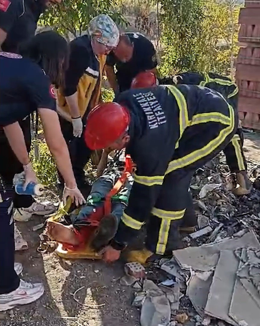 Kırıkkale&rsquo;de kanala d&uuml;şen adamın ayağı kırıldı
