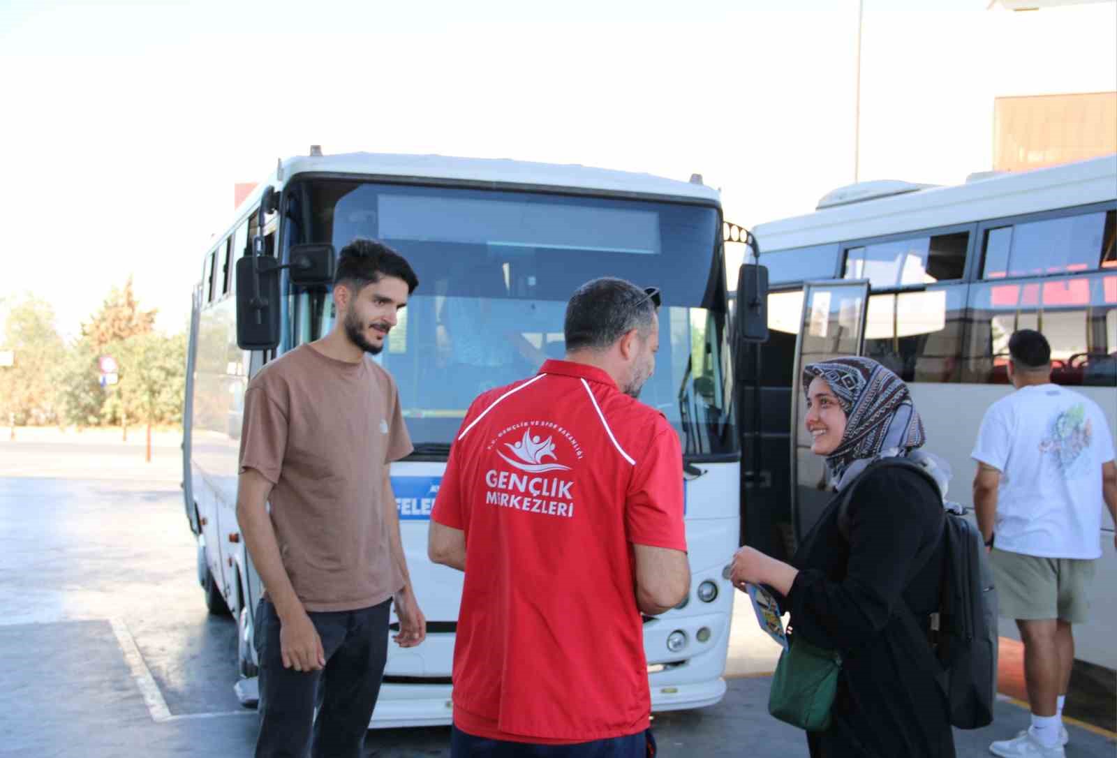 Aydın’da üniversite öğrencilerine sıcak karşılama