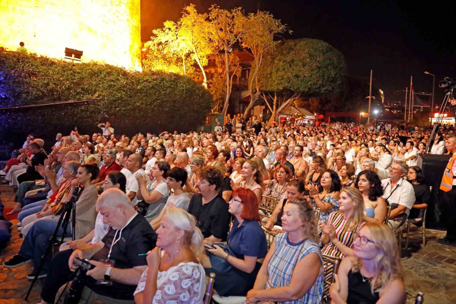 Alanya Uluslararası Caz Festivali konserlerle sona erdi
