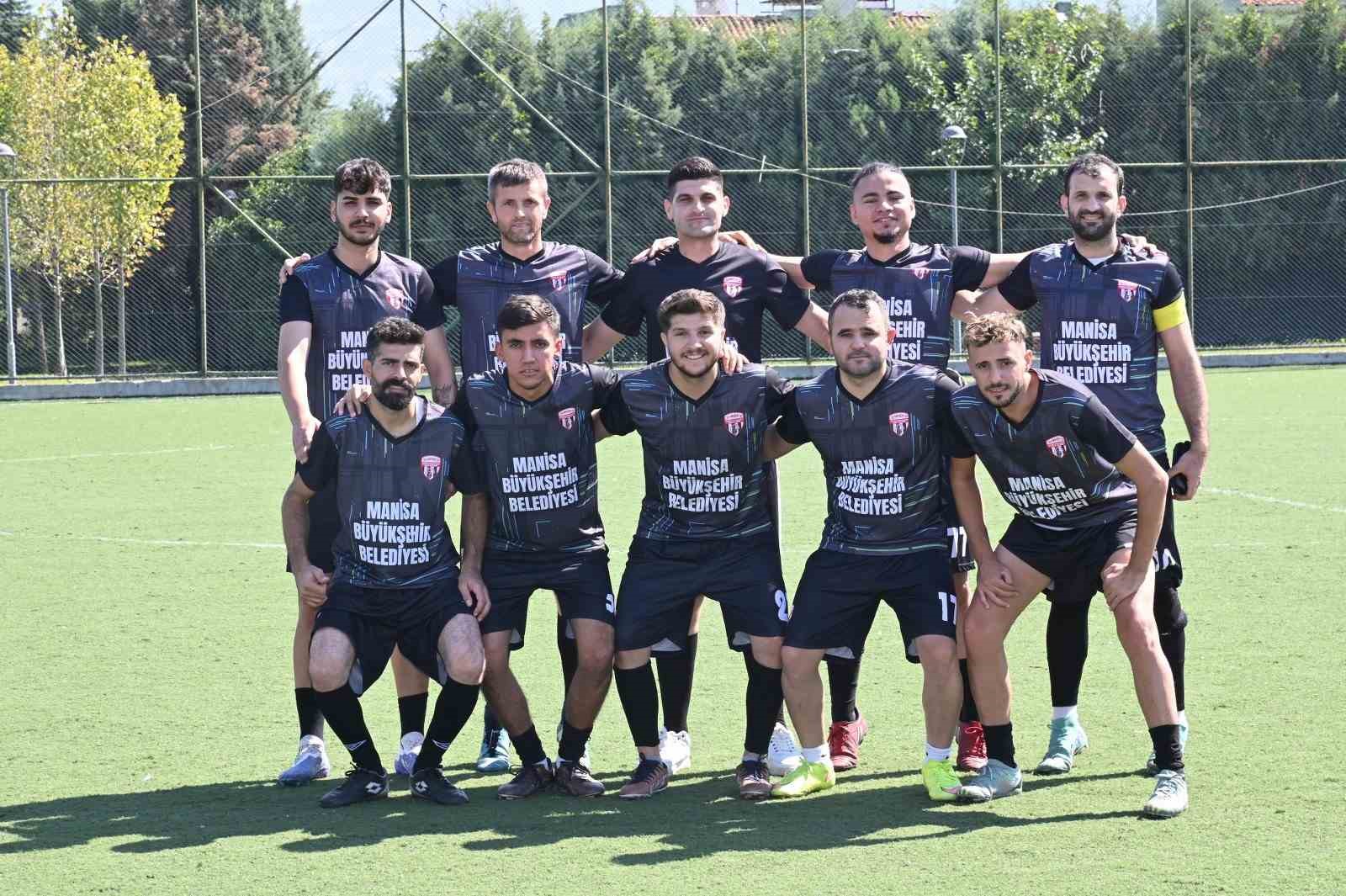 Manisa’da “Sporda engel yoktur” sloganıyla farkındalık maçı