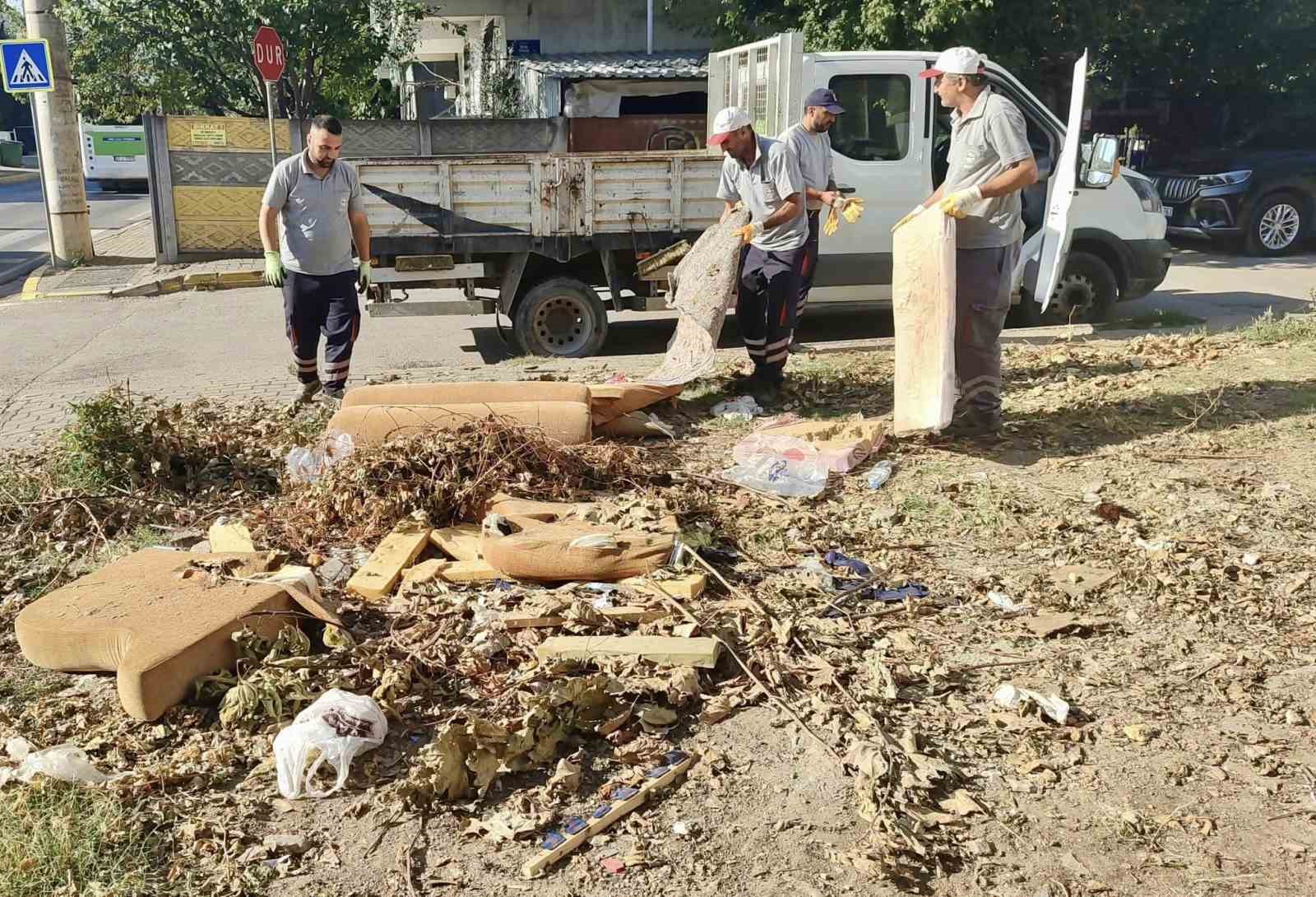 Körfez’de hafta sonu temizlik mesaisi