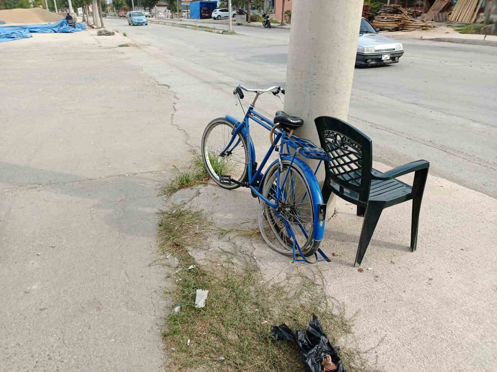 Vali Akın’ın babası trafik kazası geçirdi
