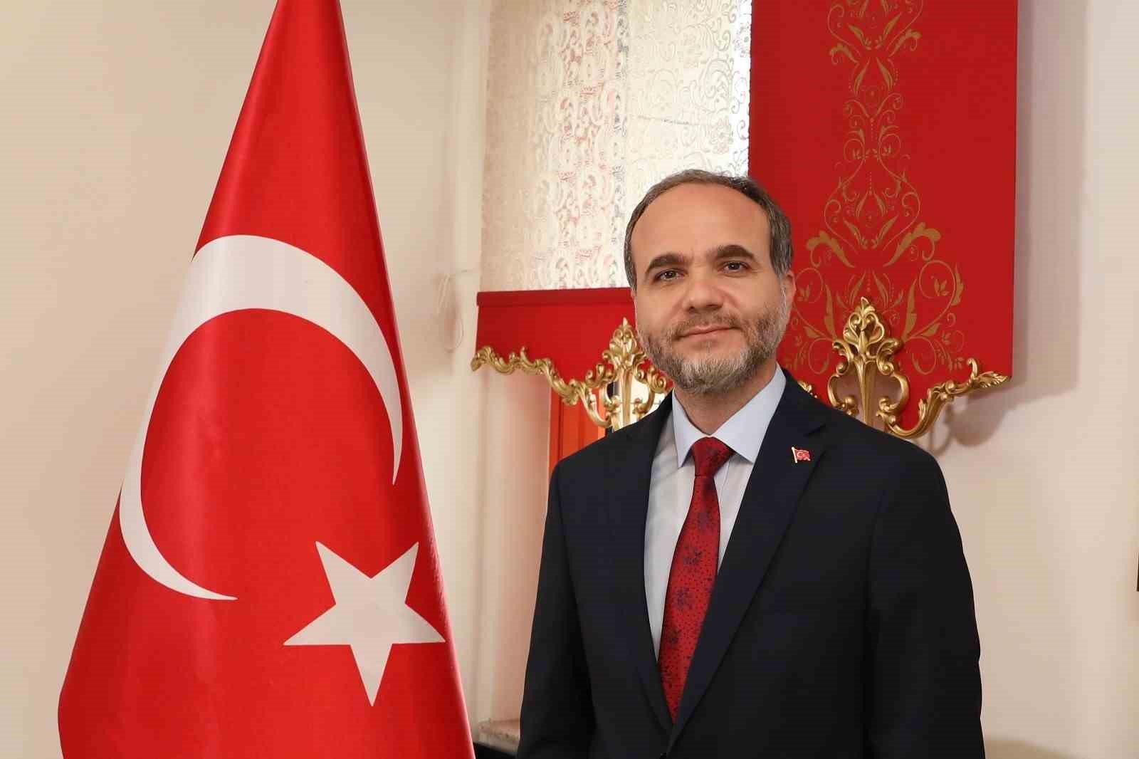 Rektör Uslu: "Üniversitemiz; bu yıl da en çok tercih edilen üniversiteler arasında ilk sıralarda yer aldı"