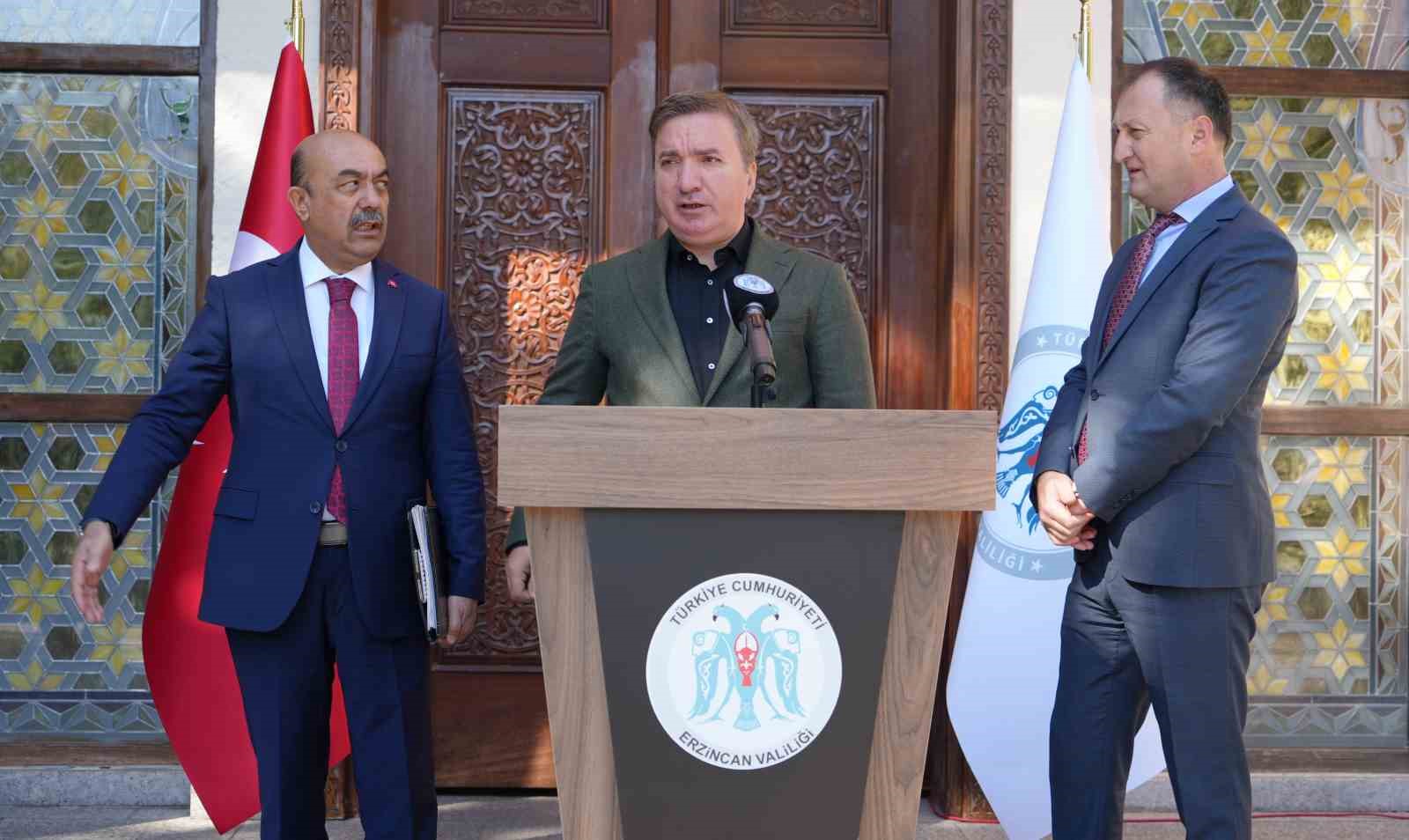 Erzincan&rsquo;da &ldquo;Okul Polisleri Projesi&rdquo; start aldı
