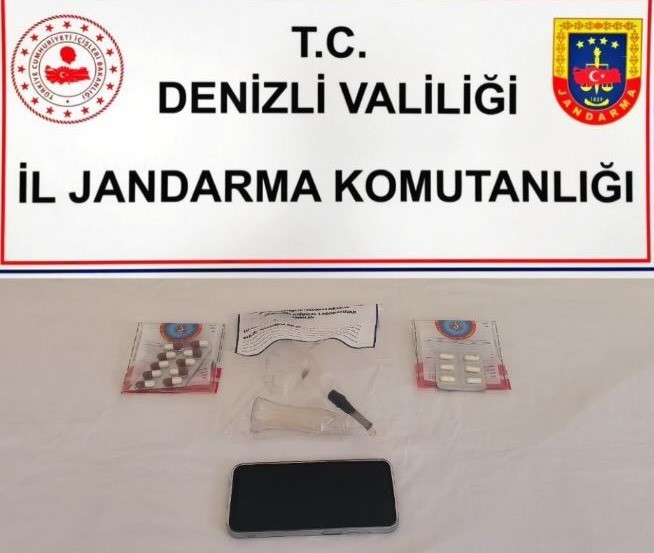 Denizli&rsquo;de uyuşturucu tacirlerine operasyon: 23 g&ouml;zaltı
