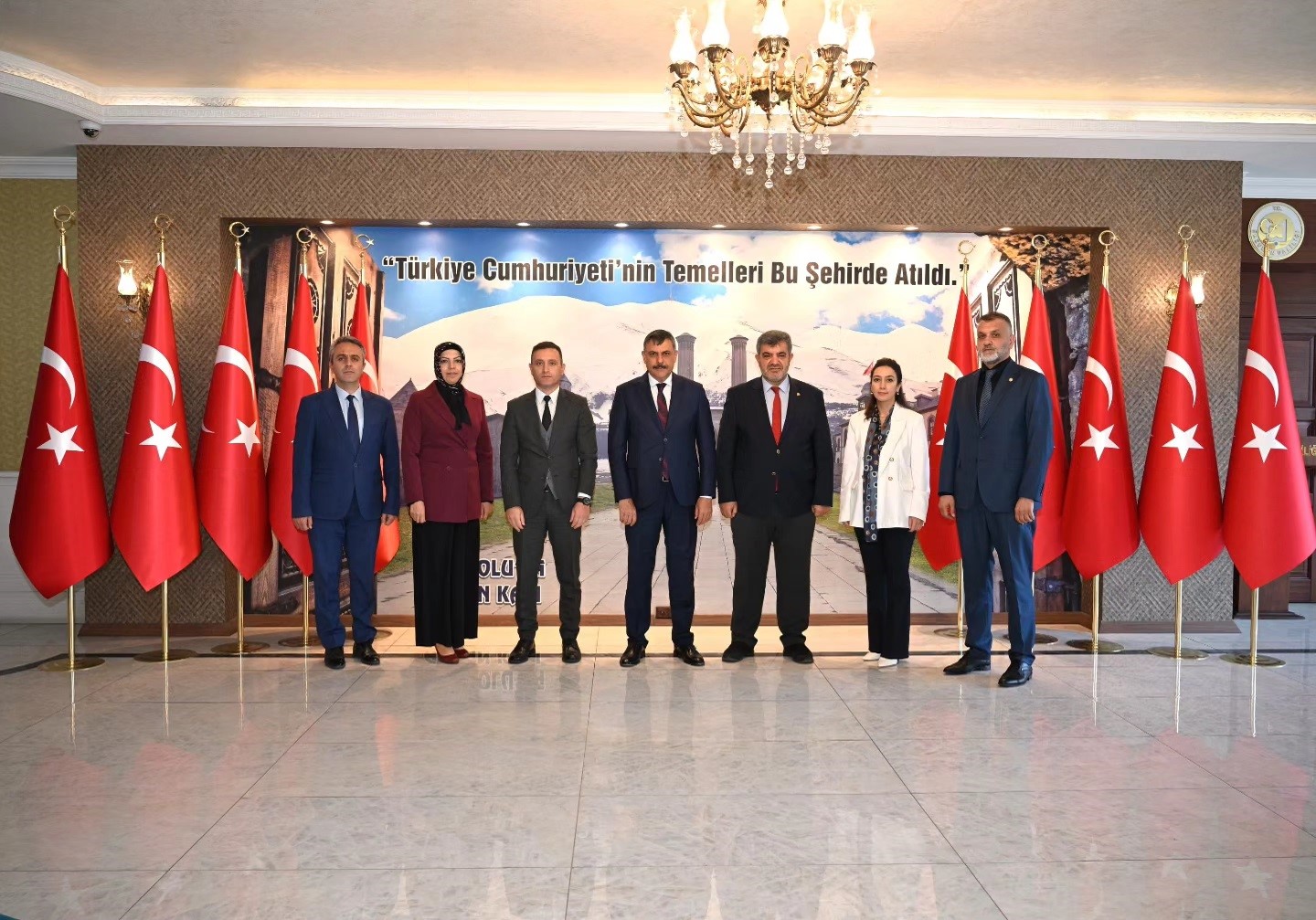 Erzurum Valiliği TS-EN-ISO 9001 kalite y&ouml;netim sistem belgesi sahibi oldu
