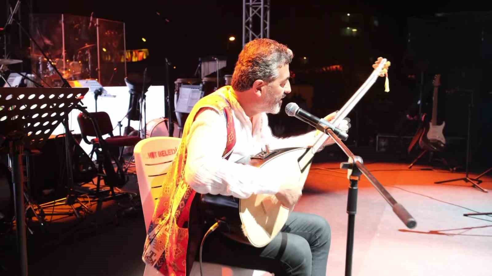 Zeytin ve Zeytinyağı Festivali konserlerle son buldu
