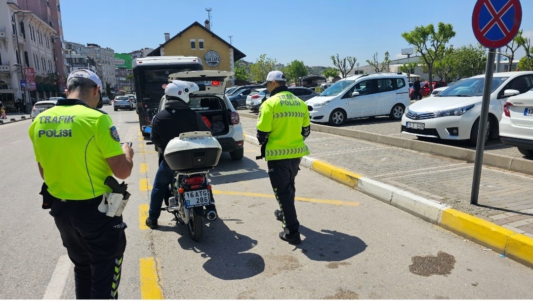 Bandırma’da motosiklet ve motorlu bisiklet denetimleri yoğunlaştı
