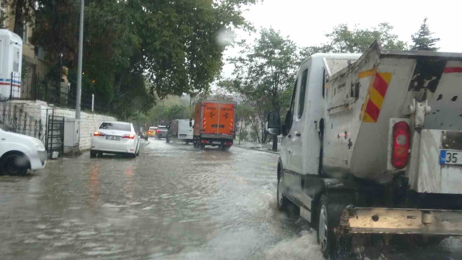 Zonguldak’ta aşırı yağışlar hayatı olumsuz etkiledi