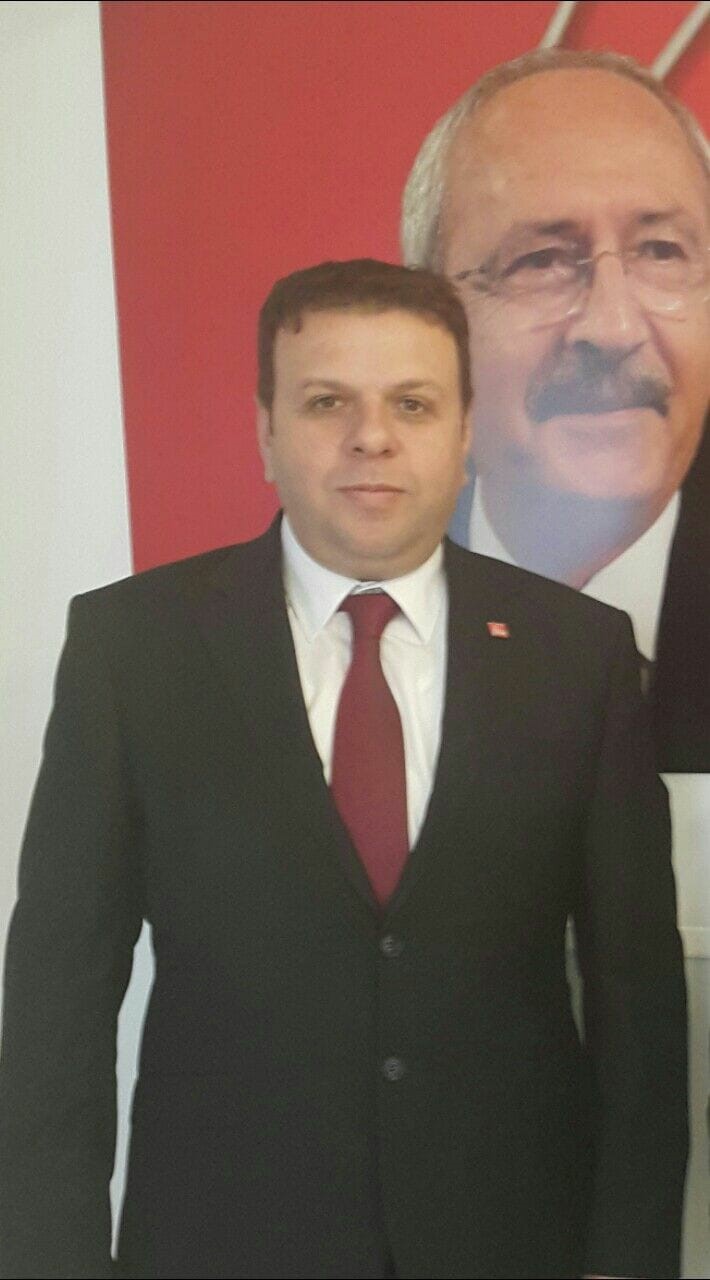 Ka&ccedil;ak&ccedil;ılıkla su&ccedil;lanan ve CHP&rsquo;den istifa eden Milletvekili &Uuml;n, şof&ouml;r&uuml;n&uuml; su&ccedil;ladı 