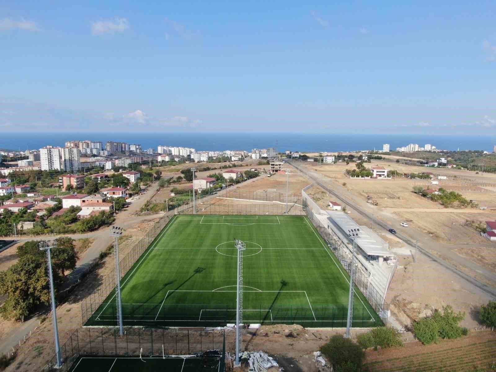 Samsun&rsquo;a FIFA standartlarında 3 yeni futbol sahası
