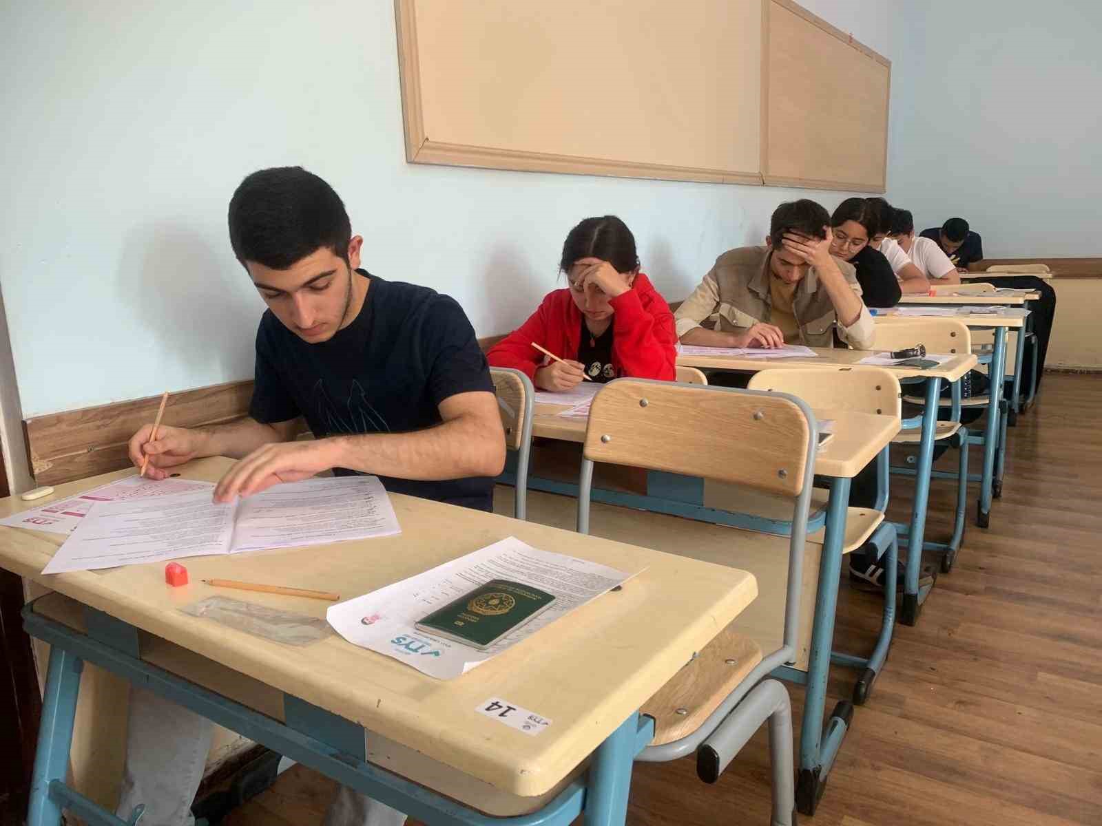 T&uuml;rk&ccedil;e&rsquo;nin uluslararası ge&ccedil;erliğe sahip ilk sınavı 36 &uuml;lkede ger&ccedil;ekleştirildi
