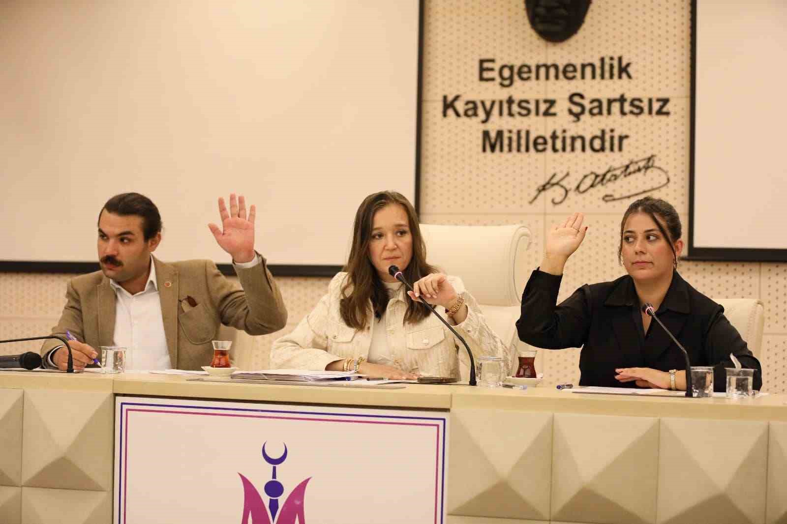Şehzadeler ile Çeşme kardeş ilçe oldu