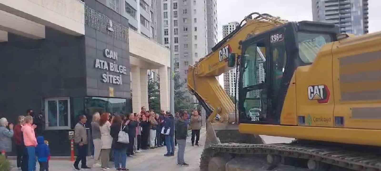 Site yönetiminden nizamiye kulübesini yıkmak isteyen Çankaya Belediyesine tepki