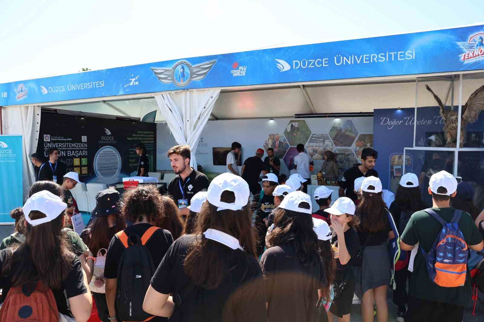 Düzce Üniversitesi TEKNOFEST’te