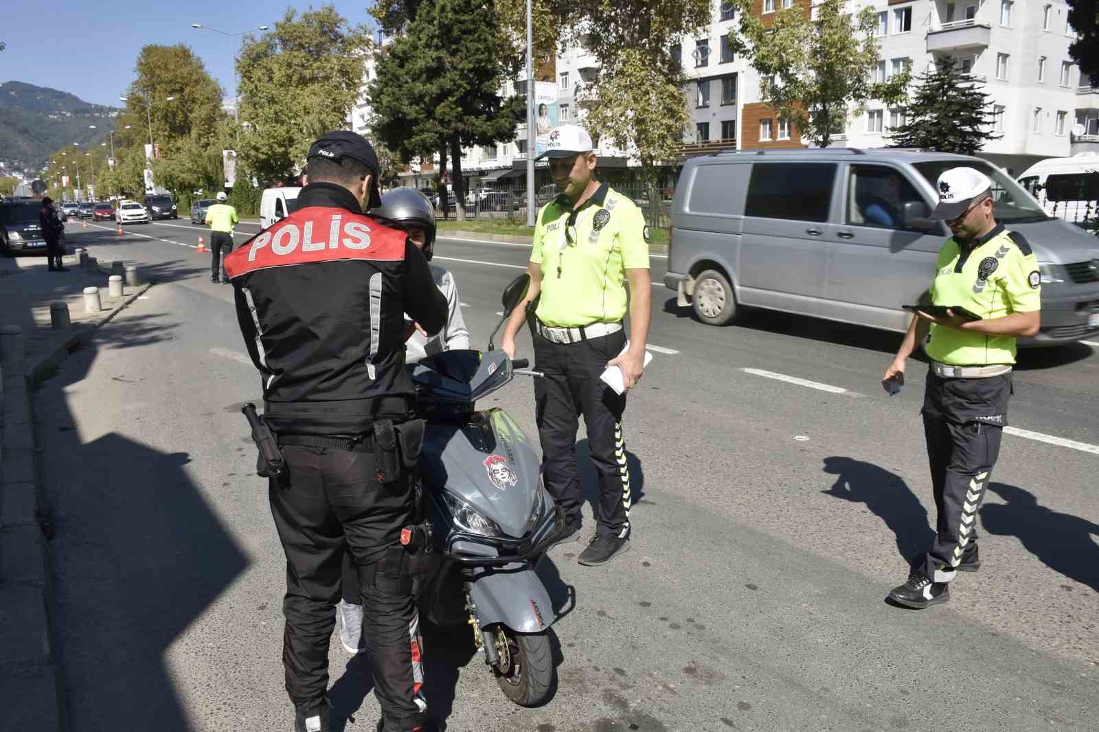 Ordu’da bir haftada 15 binden fazla araç ve sürücüsü denetlendi