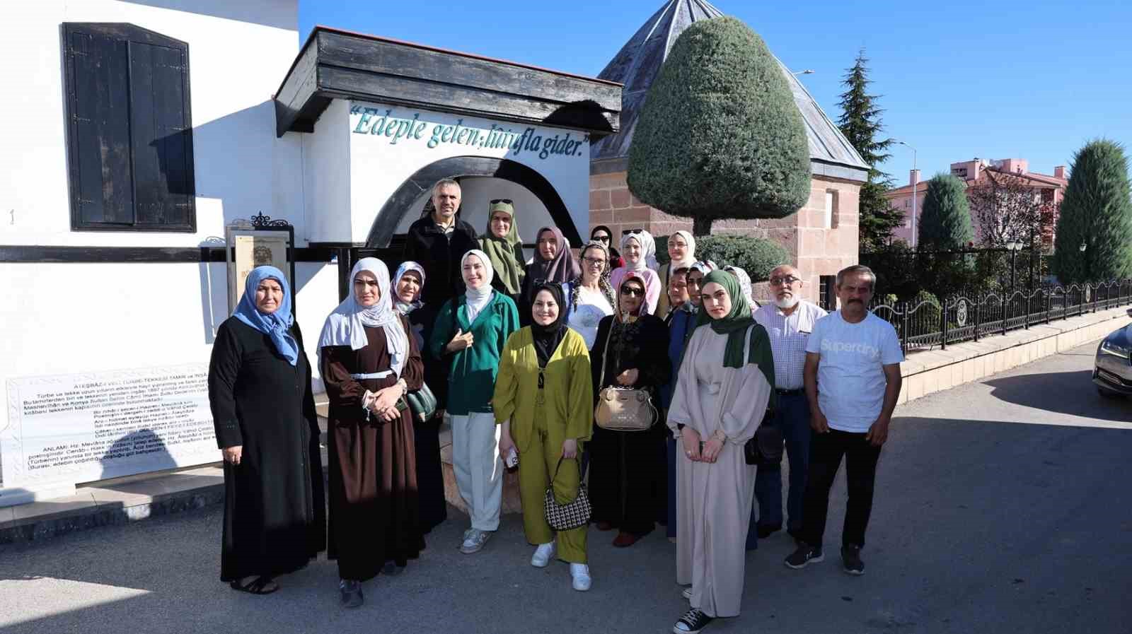 Kültür Gezileri Kapsamında Sultangazililerin rotası Konya
