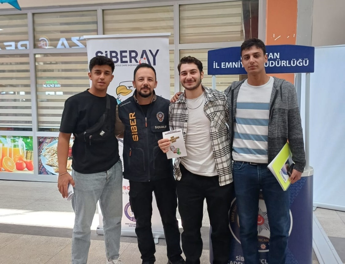 &Uuml;niversitelerde siber su&ccedil;larla m&uuml;cadele aralıksız s&uuml;rd&uuml;r&uuml;l&uuml;yor
