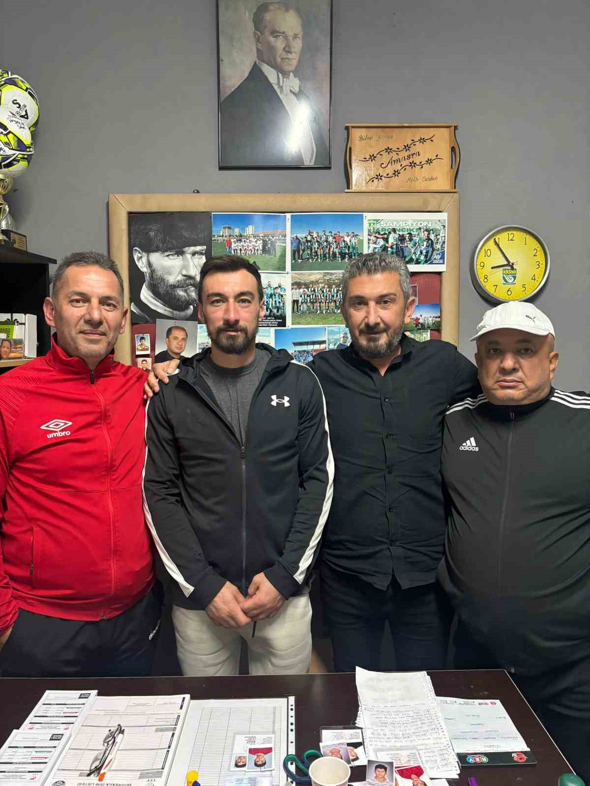 Hakan Albayrak, Argıncıkspor’da
