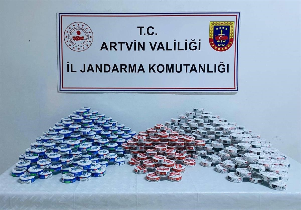 Artvin’de kaçak sigara ve içki operasyonu