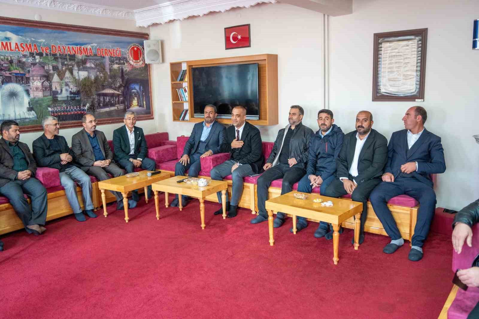MHP İl Başkanı Yurdag&uuml;l&rsquo;den Din G&ouml;revlileri Yardımlaşma ve Dayanışma Derneğine ziyaret
