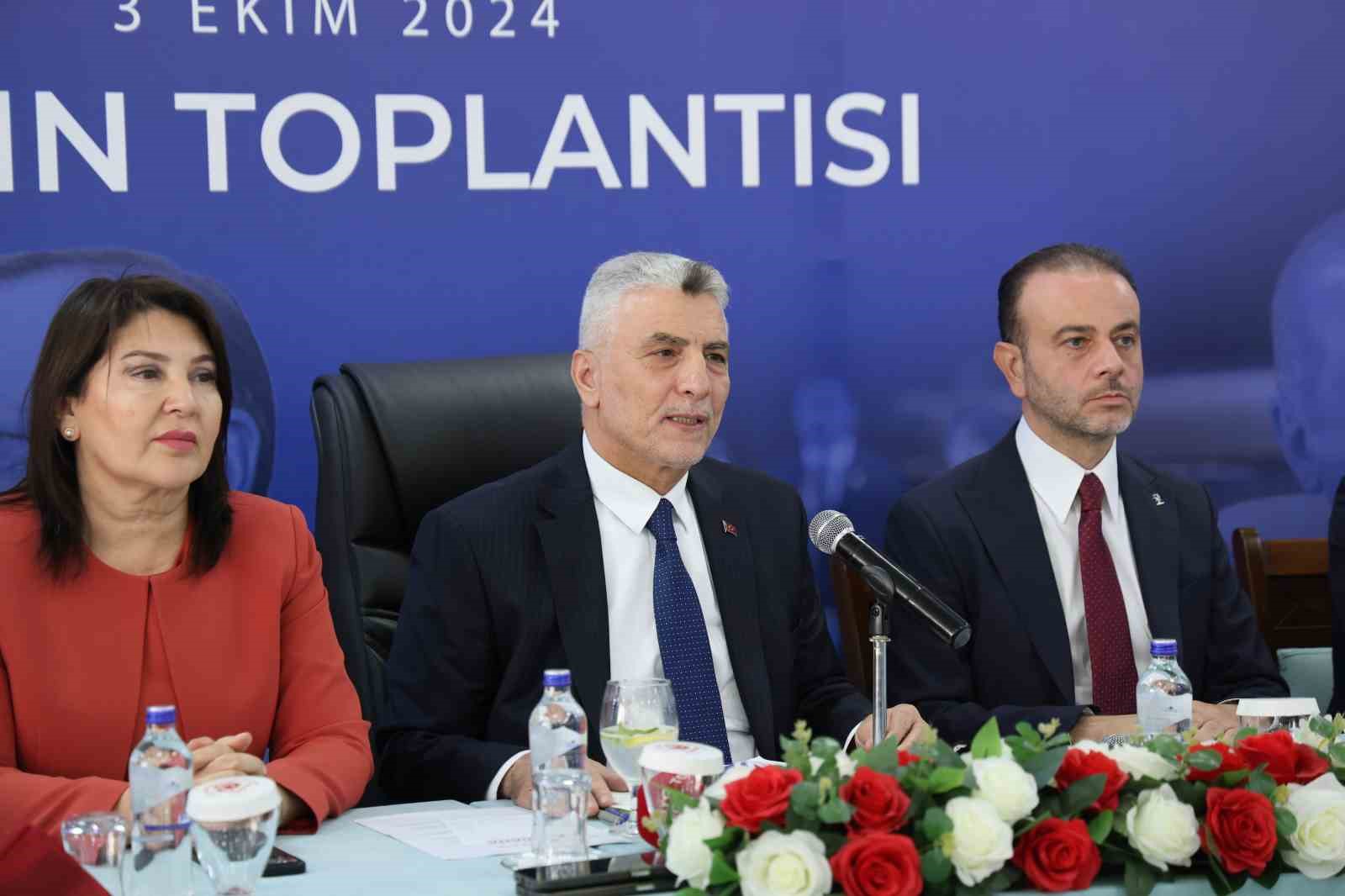 Ticaret Bakanı Bolat: &ldquo;21 yılda 5.5 milyar dolarlık savunma sanayi ihracatı yapar durama geldik&rdquo;
