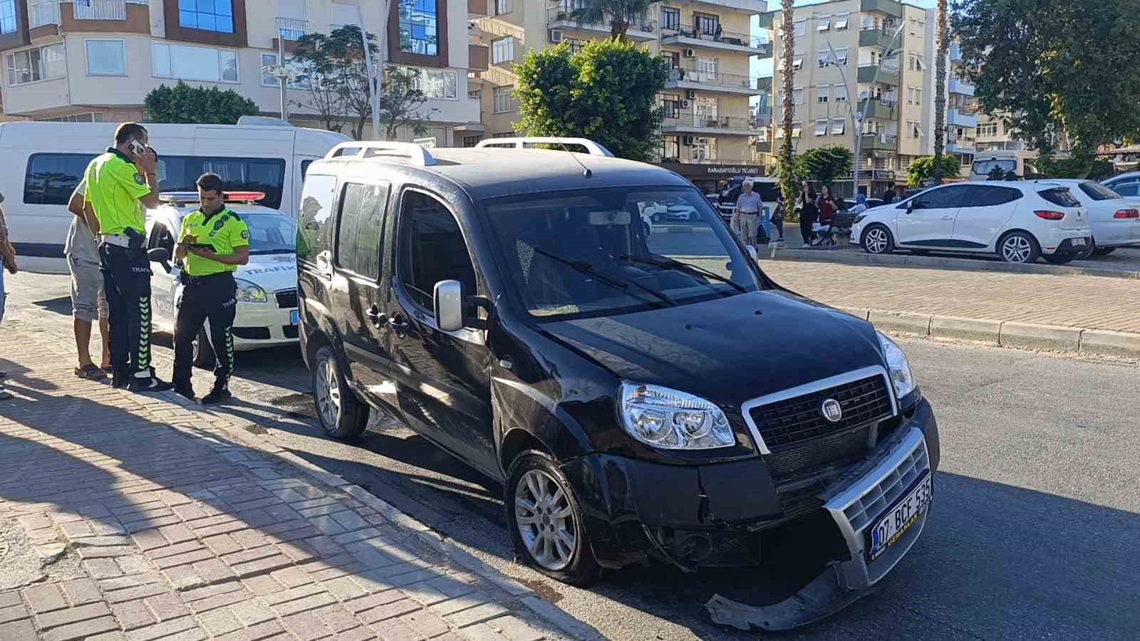 Olay yerinden kaçırılan sürücü kırık ayağının acısına dayanamayıp hastaneye gelince yakayı ele verdi