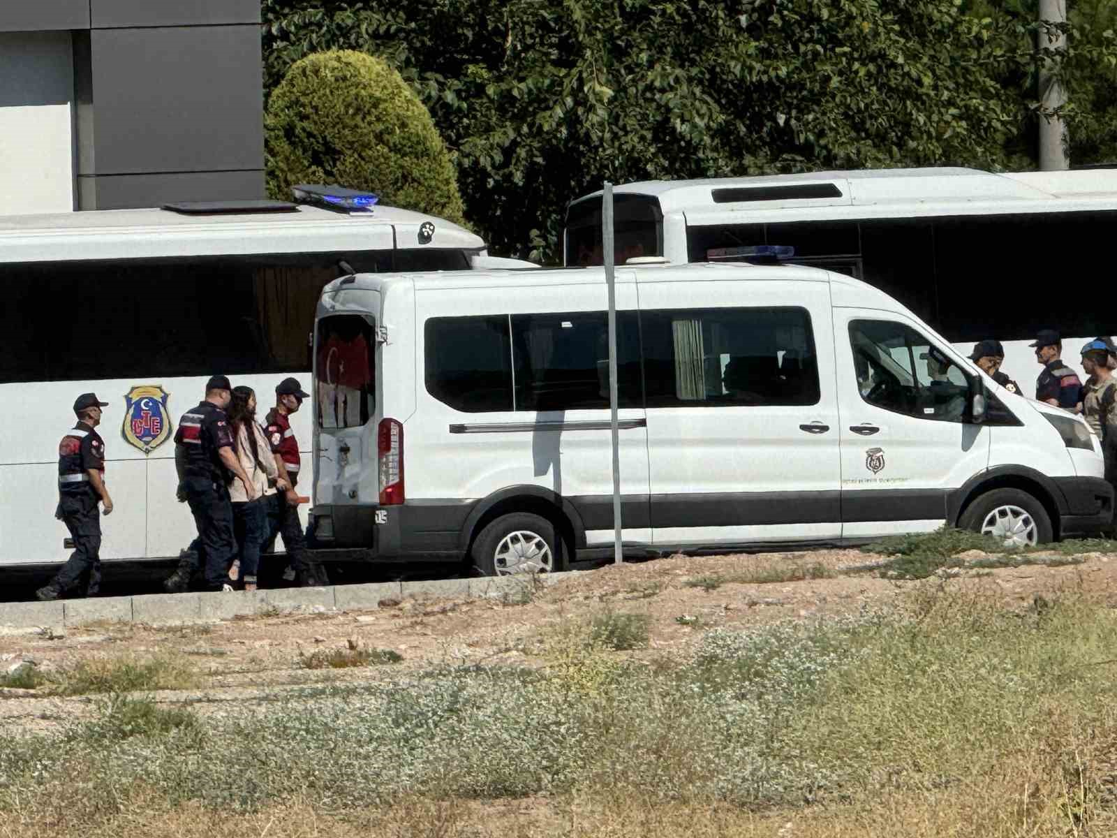 Kasiyer Merve cinayeti davasında tahliye kararı
