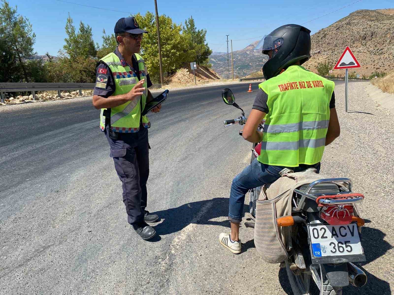 Motosiklet sürücüleri bilgilendirildi
